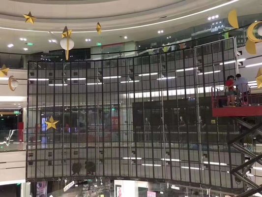 Wysokiej przejrzystości Ekran LED ze szkła przezroczystego o szerokim kącie widzenia i niskim zużyciu energii do użytku wewnątrz i na zewnątrz