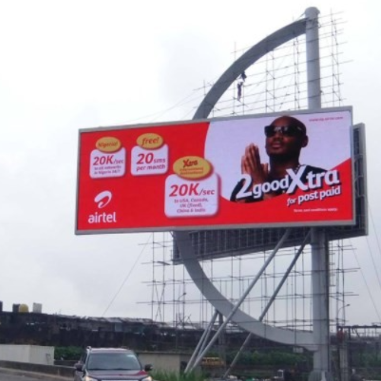 P6.67 Pełnokolorowe zewnętrzne ściany wideo LED Panel reklamowy LED ekran komercyjny wyświetlacz reklamowy