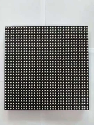 6500CD Zakrzywiony wyświetlacz LED P8 IP65 SMD3535 Zewnętrzne oznakowanie cyfrowe LED