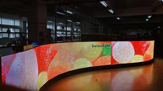 Longda Soft Led Screen P2 Zakrzywiony panel LED 256 * 128 mm