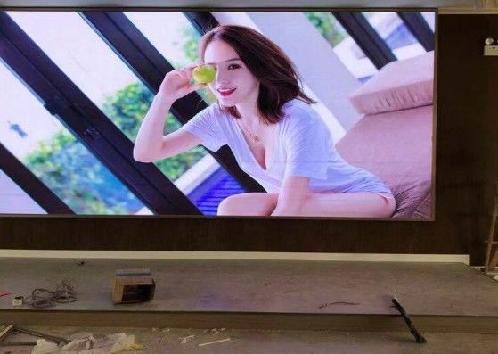 7680Hz HD LED Screen Module Video Wall Display Design FCC 20m odległość widzenia
