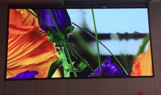 576 * 960mm Wewnętrzne szafki z ekranem LED P3 180W / m2 o wysokiej rozdzielczości OEM