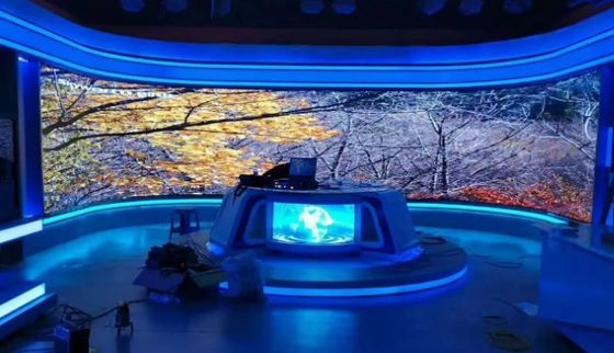 Panel wyświetlania macierzysty z elastycznym modułem LED 3840Hz ISO14001 Instalacja ssania magnetycznego