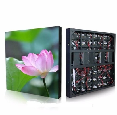 640 * 640mm 900cd / M2 Ślubne tło ekranu Led P5 Led Wall 16,7 biliona