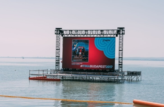 SMD2121 Wewnętrzny duży wyświetlacz LED na scenie ślubnej 196V do 264V