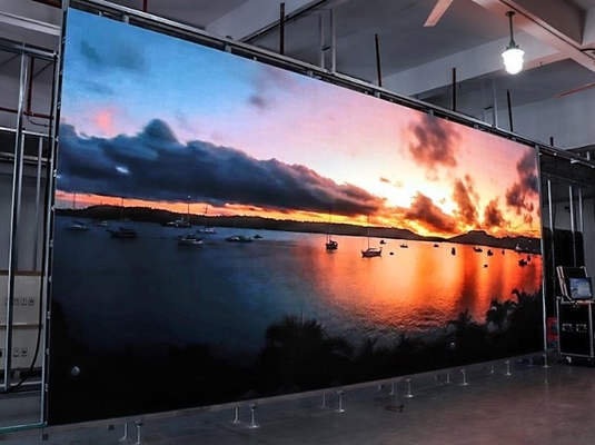 Mały wyświetlacz LED Pixel P2.5 Kolorowy ekran wideo LED Szeroki kąt widzenia